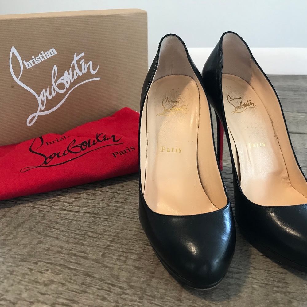 Christian Louboutin Black Pumps